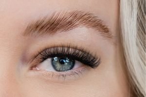 Lash Health and Safety: What You Need to Know Before Getting Eyelash Extensions in San Antonio  